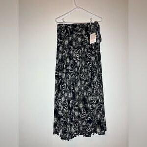 LuLaRoe Floral Pleated Deanne Wrap Skirt